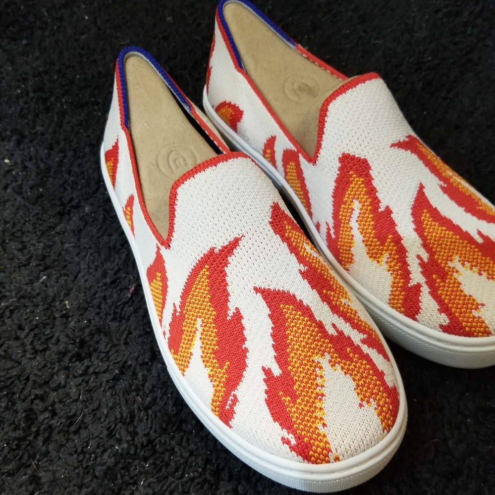 Rothy's Kids 2 Flames NWT Rare